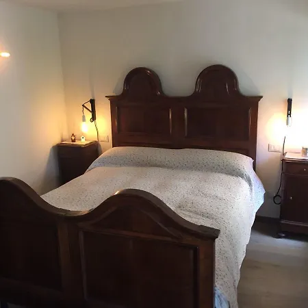 Holiday home Al Vecchio Porto Casa A Cannero